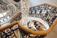 Clarance Hotel