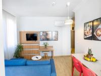Comfort Suites Apart Hotel