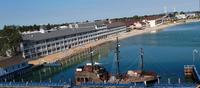 Hamilton Inn Select Beachfront