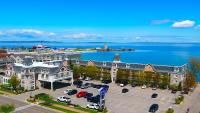 Hamilton Inn Select Beachfront