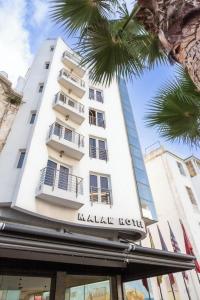 Malak Hotel