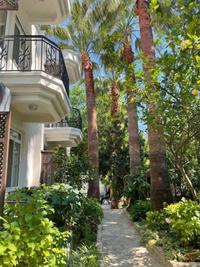 Canada Hotel & Bungalows