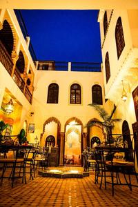 Riad Almazhar