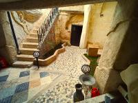 Stone Age Hotel
