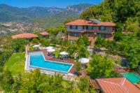 AVENA MOUNTAIN HOTEL