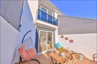 Villa Ay