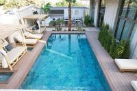 Ayayorgi̇ Homes & Hotels