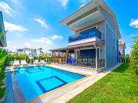 Paradise Town Villa Cordelia
