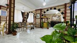 Taş Saray Bardakçı Oteli