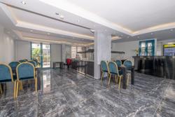 Theluna City Hotel