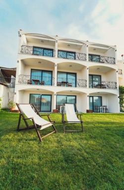 Cunda House Küçük Otel