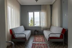 Lacivert Otel