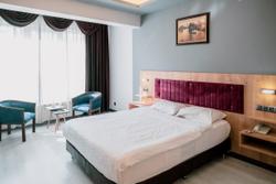 Inn Town Hotel