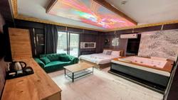 Royal Suits Hotels