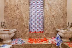 Lord Morgan & Exclusive Design Cihangir