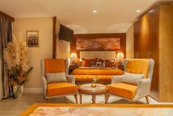 Lord Morgan & Exclusive Design Cihangir