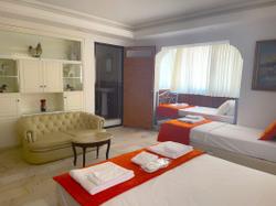 Alaçatı Antik Motel