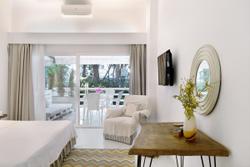Yasos Suites