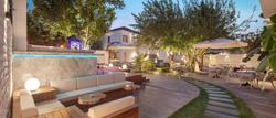 Mellow Blue Boutique Hotel