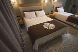 Dark Station Boutique Hotel
