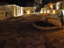 Sur Cave Suites
