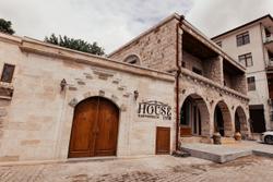 House 1938 Special Cave Hotel