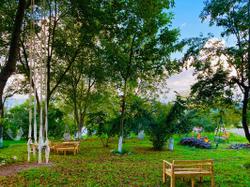 Phalesia Glamping Hotel