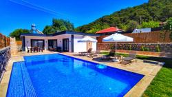 Villa Ecem Su