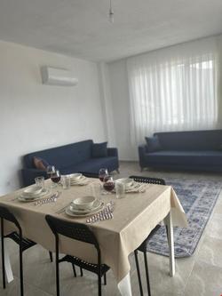 Apart Zangarya