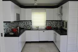 Villa Hill Side 1
