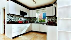 Villa Hill Side 2