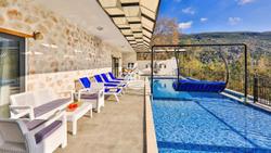 Villa Karamel