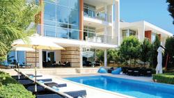 Villa Mountain