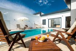 Villa Ozzy