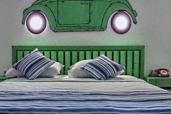 Voswos Garage Coffee Hotel