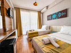 Grand Avşa Beach Hotel