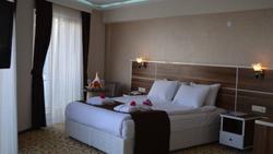 Hotel Perama