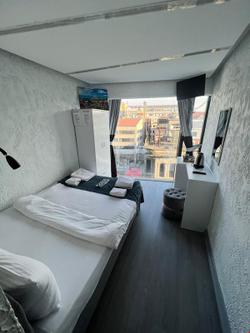Kat10 Hotel