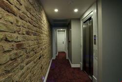 Qpera Hotel