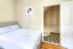 SMS Apart Hotel