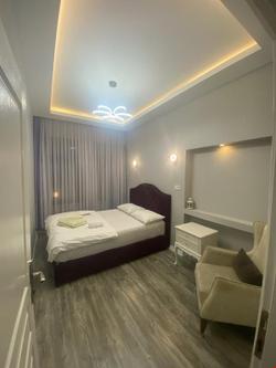 Taksim Moon Suit