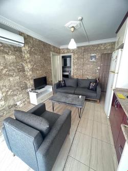 Kızıl Suit House