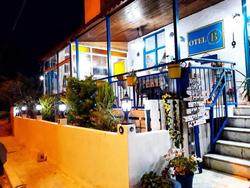 Otel B