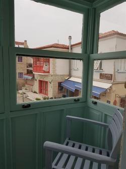 Saki Alaçatı Otel & Meyhane