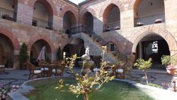 Kurşunluhan Hotel