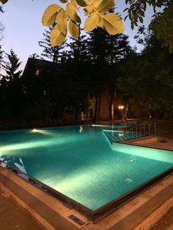 Sunolus Vineyard Hotel