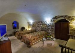Kasr-ı Nehroz Otel