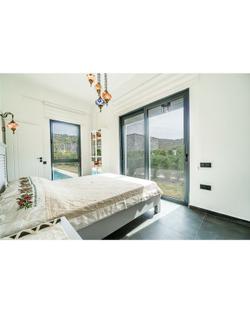 Villa Mystery