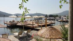Karianda Hotel & Restaurant