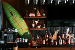 Surfer Caravan Gastro Pub & Suites